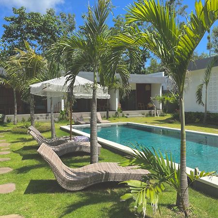 Tropical Almond Villa Uluwatu Exterior foto